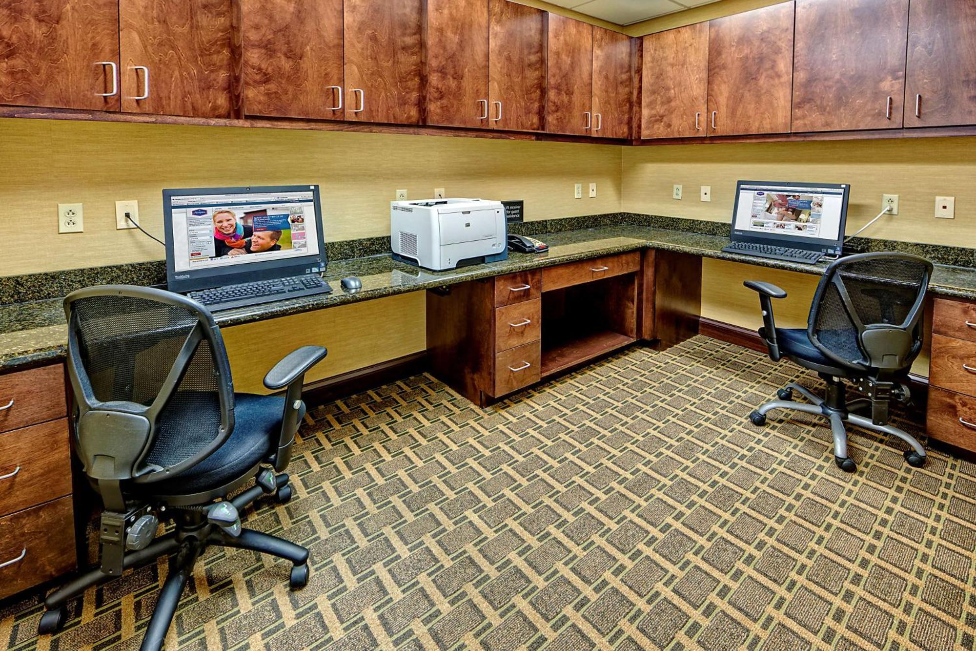 Hampton Inn Crossville Bagian luar foto