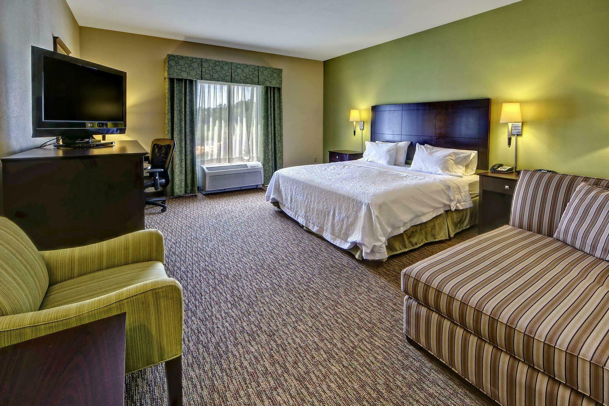 Hampton Inn Crossville Bagian luar foto
